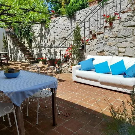 Апартаменты Casa Sole Di Toscana Con Grande Terrazza Panoramica, Giardino E Vasca Relax Idromassaggio Monterotondo (Tuscany)