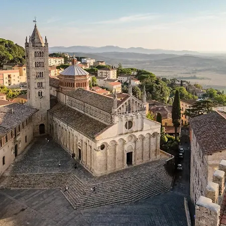 Casa Sole Di Toscana Con Grande Terrazza Panoramica, Giardino E Vasca Relax Idromassaggio Апартаменты