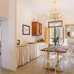 Casa Sole Di Toscana Uso Esclusivo Con 5 Camere, 3 Bagni, Terrazza Panoramica, Giardino E Vasca Idromassaggio * Monterotondo (Tuscany)