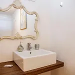 Casa Sole Di Toscana Uso Esclusivo Con 5 Camere, 3 Bagni, Terrazza Panoramica, Giardino E Vasca Idromassaggio 公寓 *