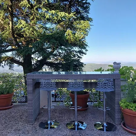 Casa Sole Di Toscana Con Grande Terrazza Panoramica, Giardino E Vasca Relax Idromassaggio *