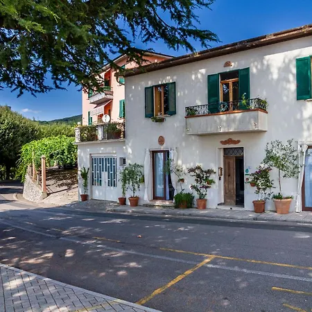 Casa Sole Di Toscana Uso Esclusivo Con 5 Camere, 3 Bagni, Terrazza Panoramica, Giardino E Vasca Idromassaggio * Monterotondo (Tuscany)