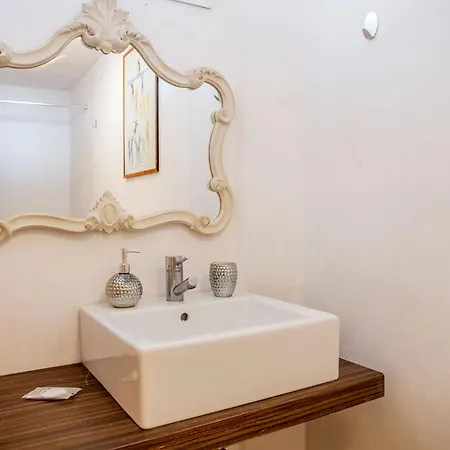 Casa Sole Di Toscana Uso Esclusivo Con 5 Camere, 3 Bagni, Terrazza Panoramica, Giardino E Vasca Idromassaggio Διαμέρισμα *